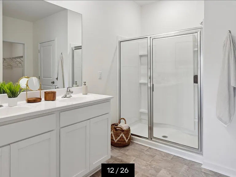 46 Colonial Cv — Photo 25