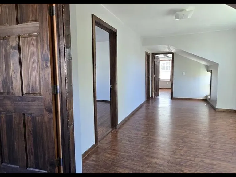 601 E Margaret St — Photo 7