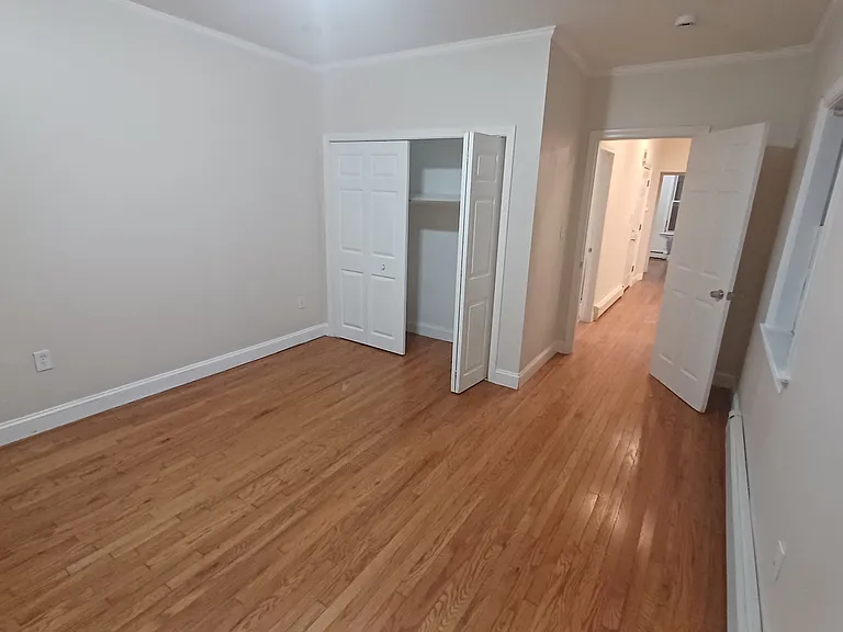 293 Meridian St #2 — Photo 4