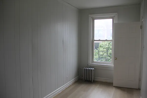 Rented by Compass | media 12