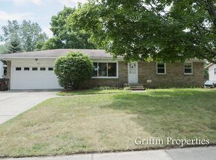 940 Diane St SE, Kentwood, MI