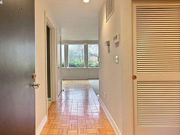 3rd image of 17113 SW Versailles Ln