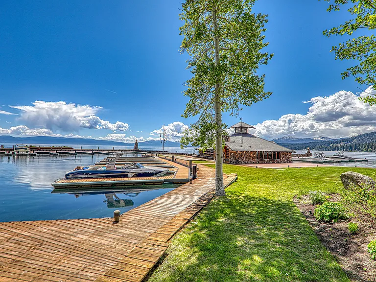4000 W Lake Blvd #10 — Photo 46