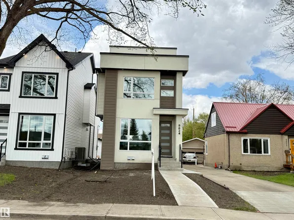 9624 86th St NW, Edmonton, AB T6C 3E4
