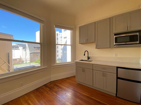 1878 Market St APT 210