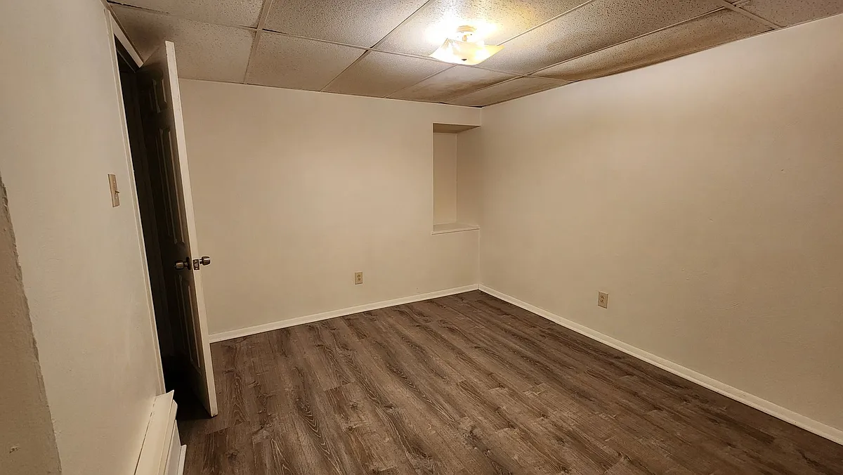 Building Photo - 2622 Churchview Ave #4