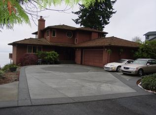 1951 Miracle Mile Dr E, Pt Orchard, WA 98366