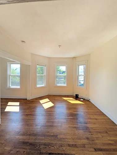 10 Athol St #2 Photo 1