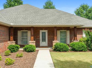 102 Maplebrook Dr, Madison, AL 35756