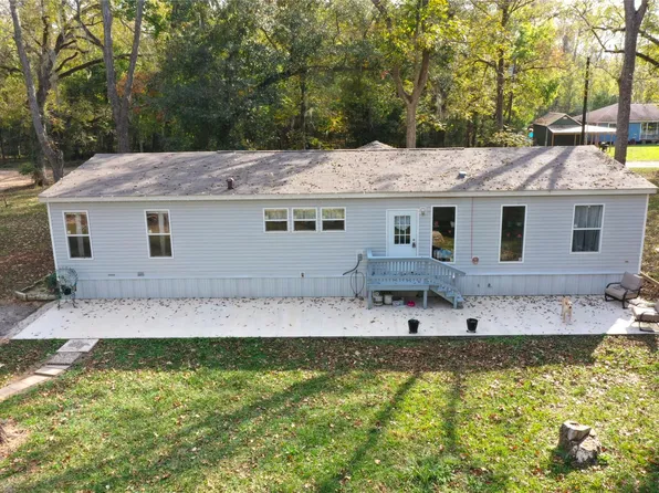 223 County Road 2167b, Cleveland, TX 77327