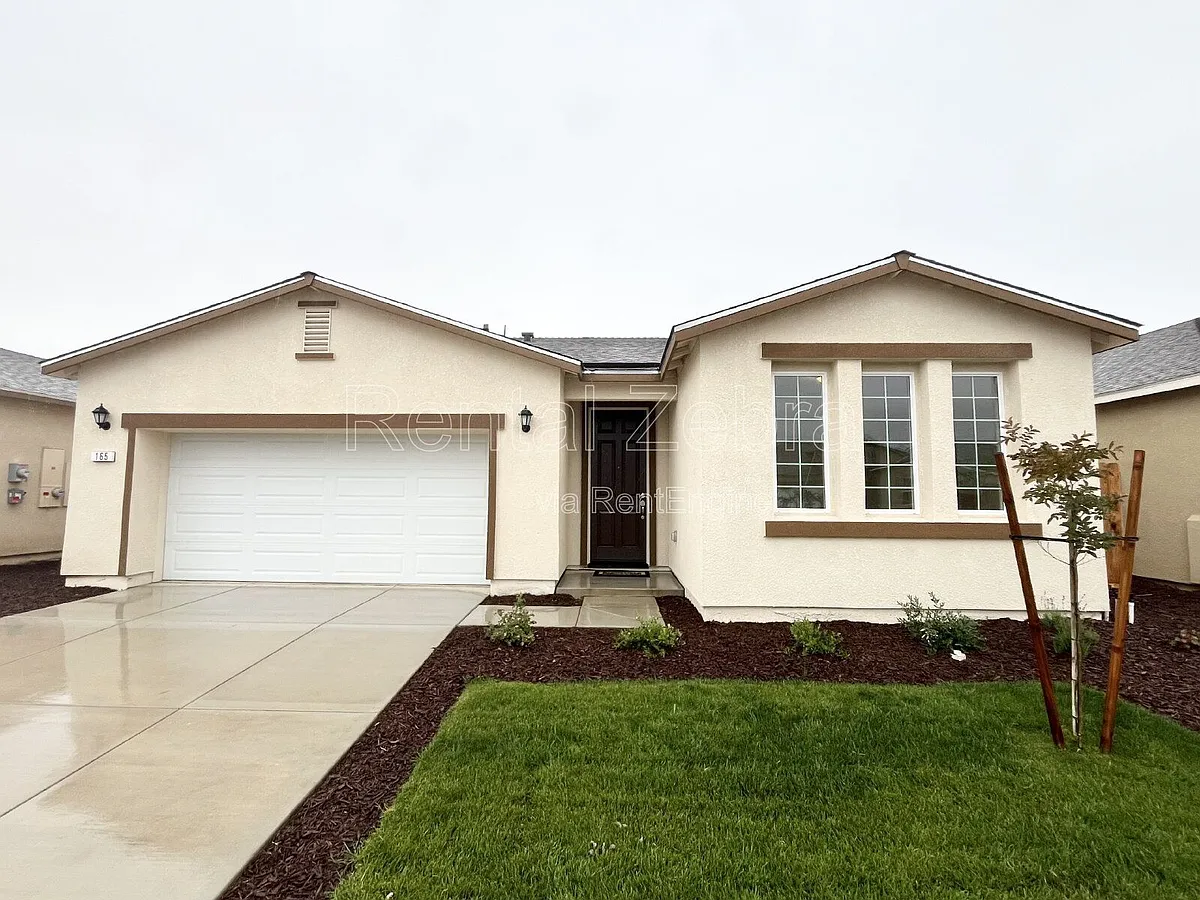 Building Photo - 165 Squaw Valley Dr