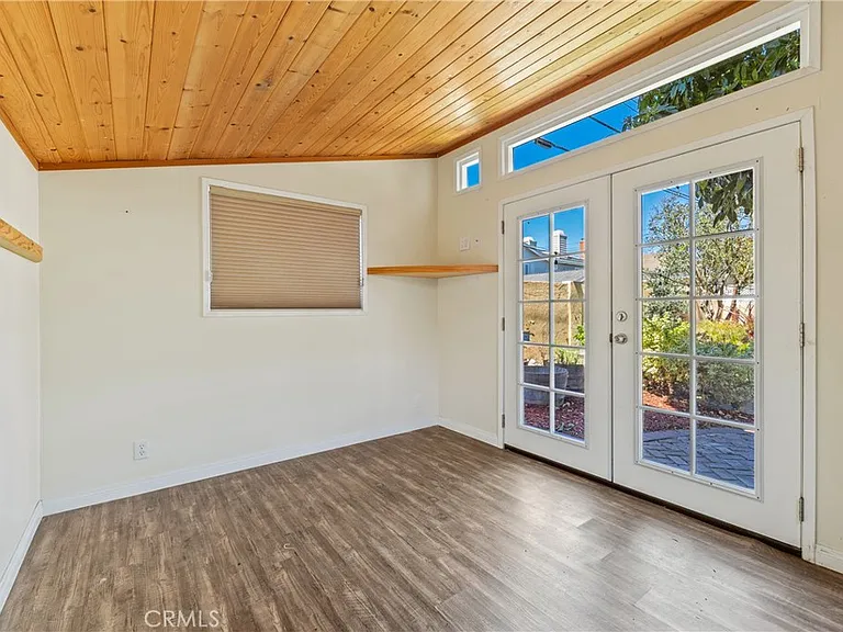 16311 Woodstock Ln — Photo 24