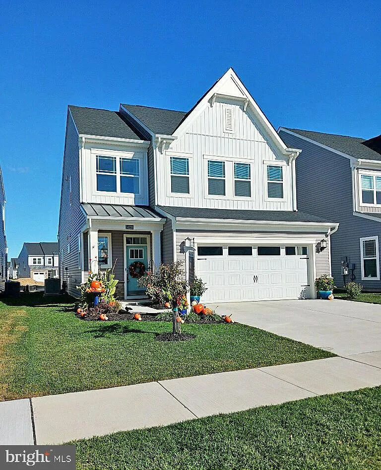 34226 Graham Cir photo 1