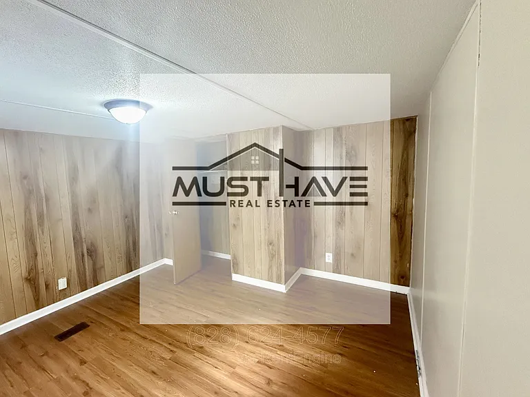 1479 Brooksouth Dr — Photo 8