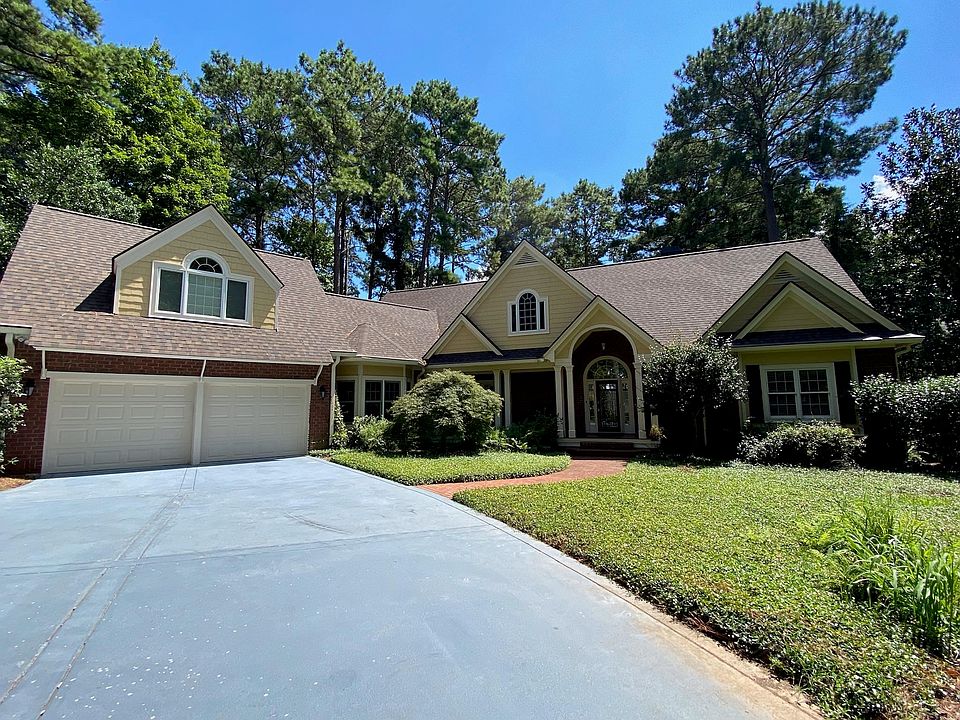 1st image of 137 Porterfield Dr