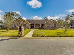 5338 Stafford Cir, Pace, FL 32571