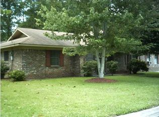151 Belaire Dr, Pearl, MS 39208