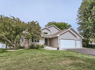 11572 Alder St NW, Coon Rapids, MN 55448