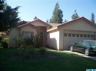 2347 E Harold Ct, Visalia, CA 93292