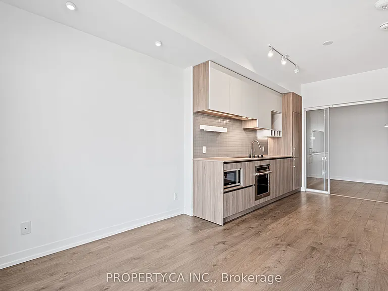 950 Portage Pkwy #4915 — Photo 7
