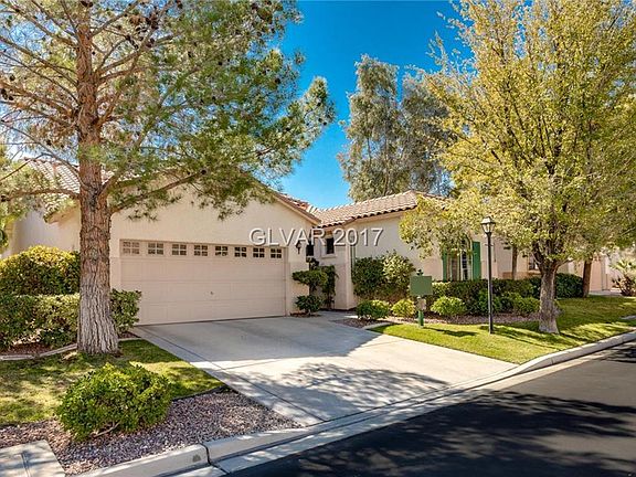 2nd image of 4439 El Presidio Dr