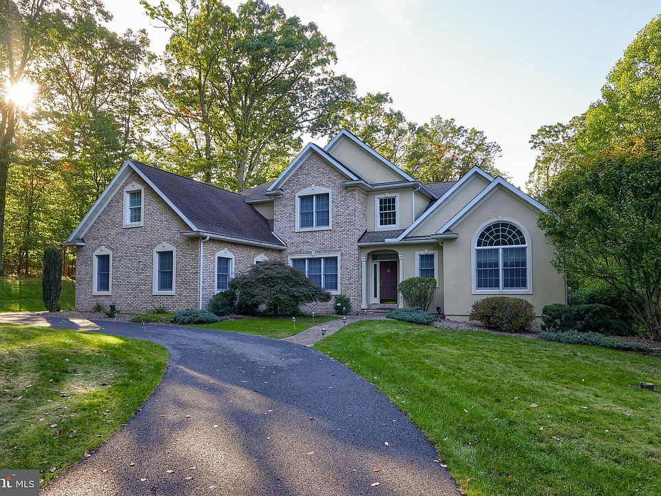 164 Bran Rd, Sinking Spring, PA 19608 Zillow