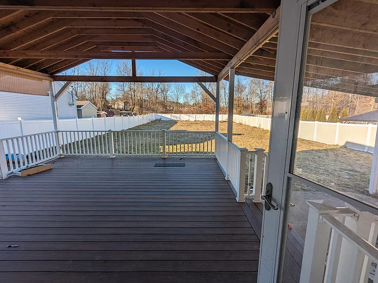 114 Oakdale St — Photo 11