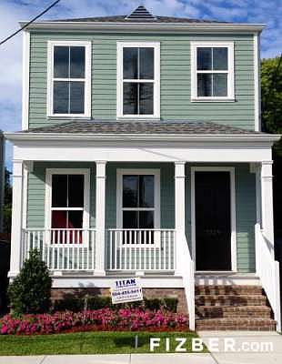 2nd image of 3209 Iberville St