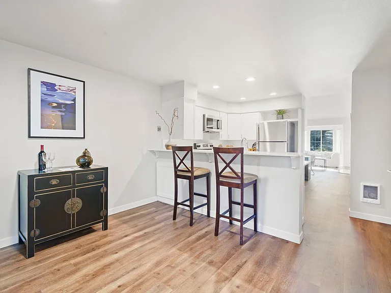 Water's Edge Townhomes — Photo 44