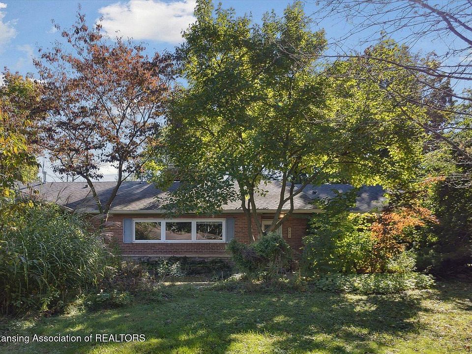 1st image of 4672 Chippewa Dr
