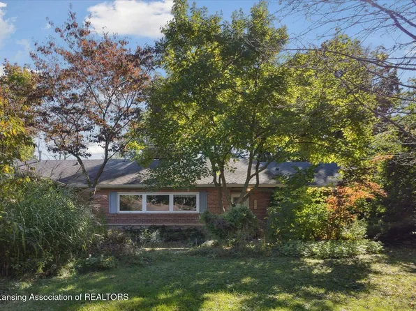 4672 Chippewa Dr, Okemos, MI 48864