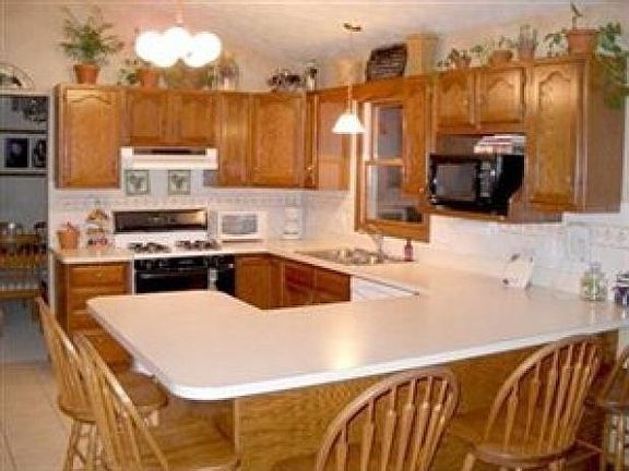 5th image of 664 Salem Ln