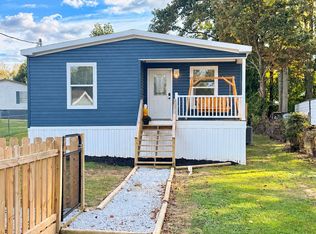 107 Adkins Ave, Oak Hill, WV 25901