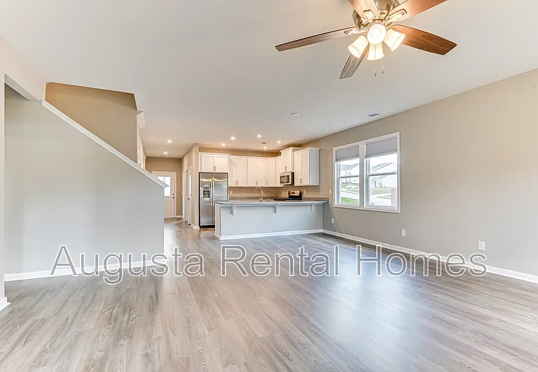 390 Tupelo Pass — Photo 5
