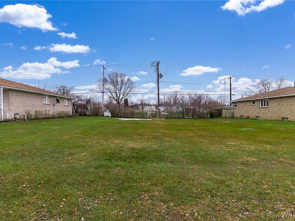 1st image of 229 N Seine Dr #15