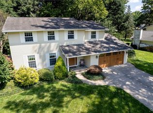 4018 Pawnee Dr, Liverpool, NY 13090