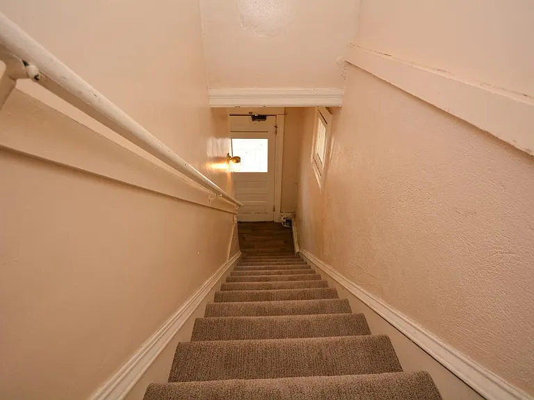 Hallway to unit