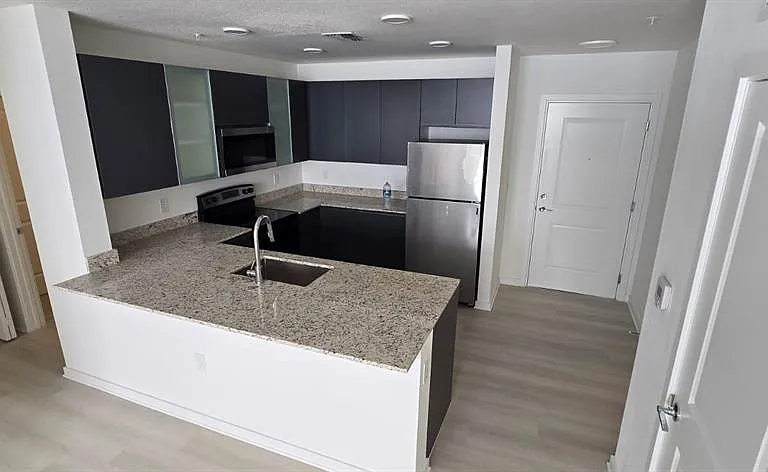 5579 Pga Blvd #524 — Photo 9