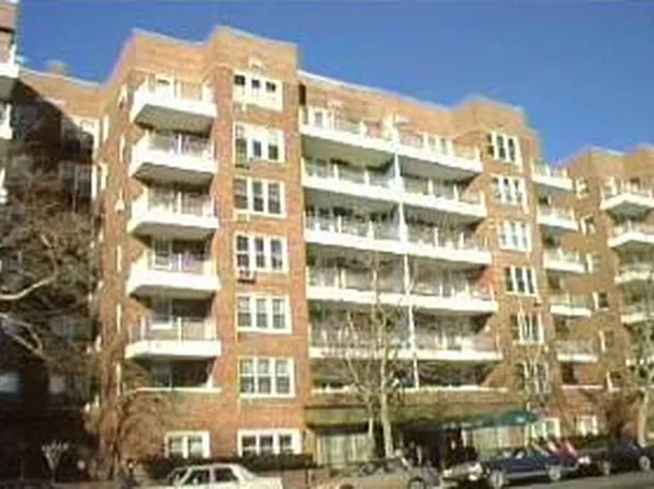 1625 Emmons Avenue image 1 of 1