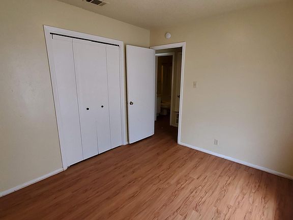 5th image of 8703 Piney Point Dr #A