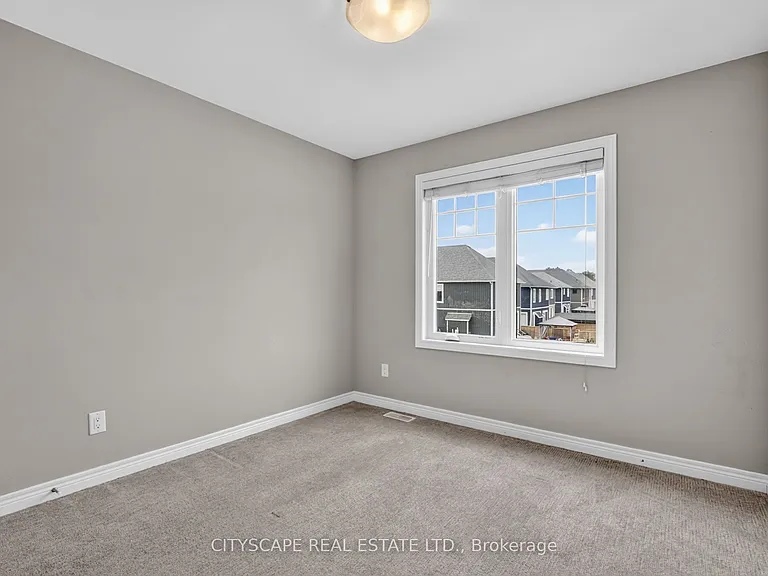 27 Lamb Cres — Photo 26