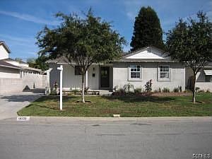 1st image of 5026 Persimmon Ave