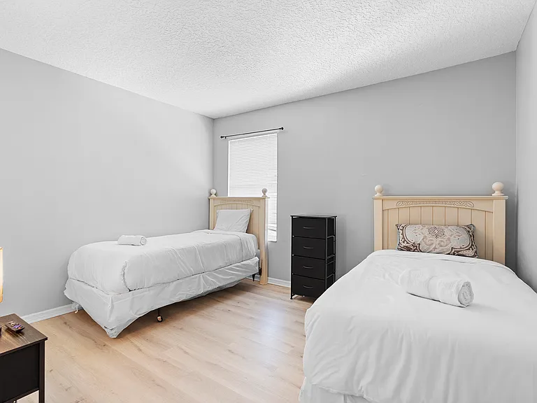 2646 Emerald Island Blvd — Photo 39