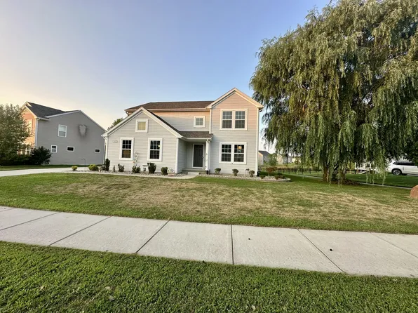 9518 Neumann Cir, Ypsilanti, MI 48197