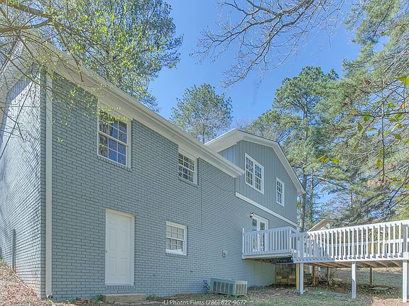 4th image of 789 Needle Rock Dr