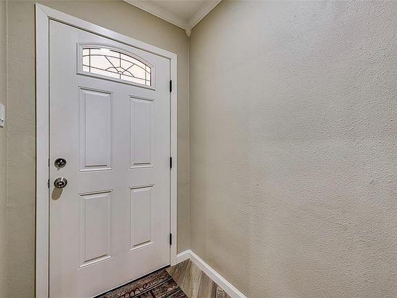 5th image of 502 Peachtree St