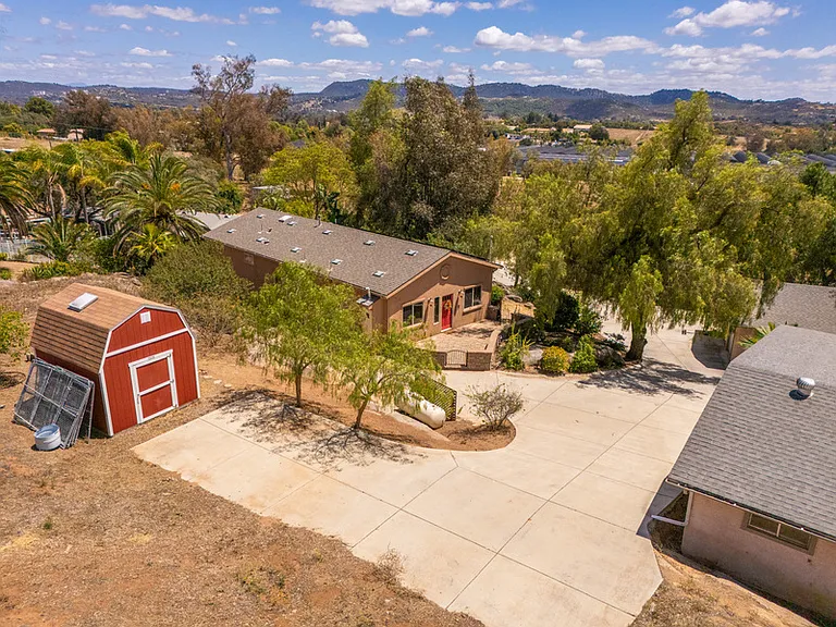 14764 Fruitvale Rd — Photo 24