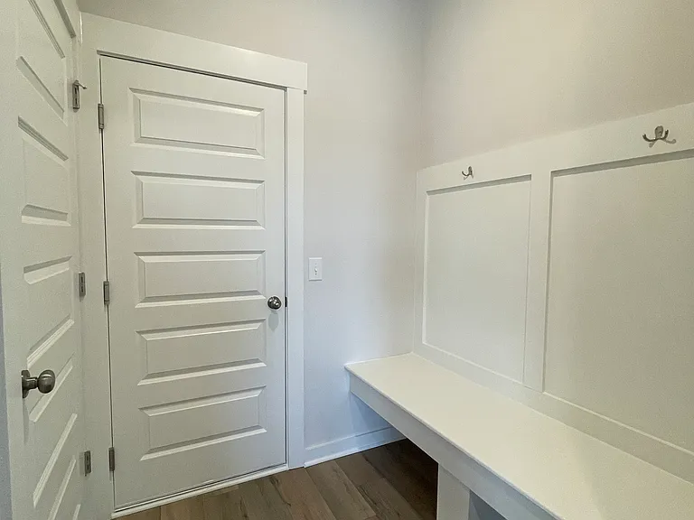 2458 Williams Ridge Dr — Photo 14