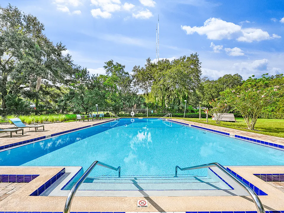 Park Avenue Villas
