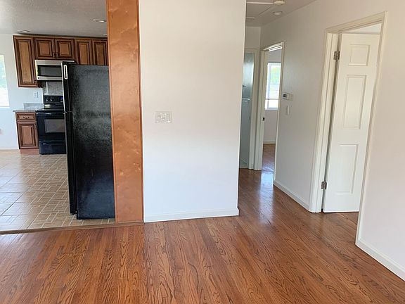 5th image of 1021 Zarick Dr